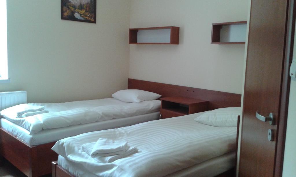 Willa Marina Widzew Łódź Kamer foto